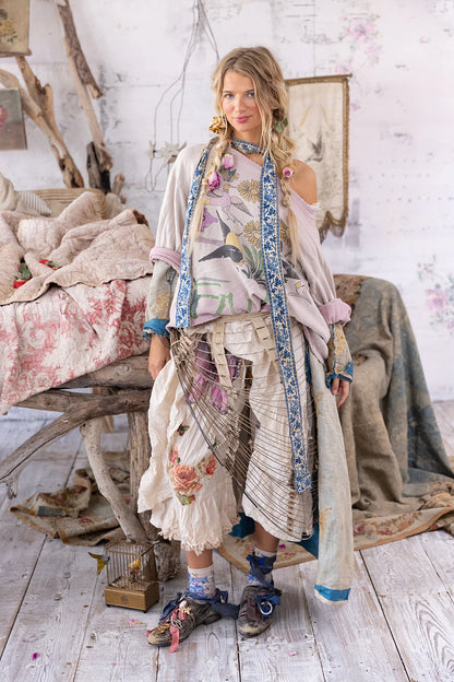 Magnolia Pearl "Flight Flowers Frida Nago Sweatshirt" Top 2175